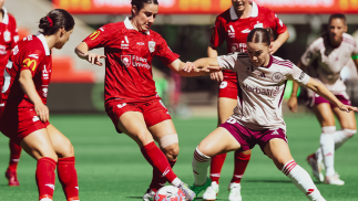 Wanderers Battle Hard But Fall 5-2 to Adelaide United