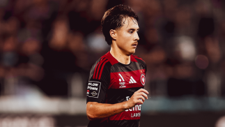 Simmons sidelined by injury