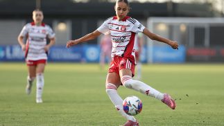 Wanderers fall narrowly to Victory in Melbourne