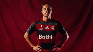 Simmons departs Wanderers to pursue overseas opportunity